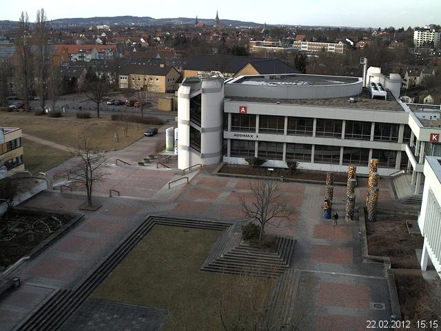 Foto der Webcam: Verwaltungsgeb&auml;ude, Innenhof mit Audimax, H&ouml;rsaal-Geb&auml;ude 1