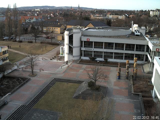 Foto der Webcam: Verwaltungsgeb&auml;ude, Innenhof mit Audimax, H&ouml;rsaal-Geb&auml;ude 1
