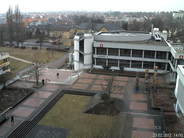 Foto der Webcam: Verwaltungsgeb&auml;ude, Innenhof mit Audimax, H&ouml;rsaal-Geb&auml;ude 1