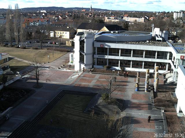 Foto der Webcam: Verwaltungsgeb&auml;ude, Innenhof mit Audimax, H&ouml;rsaal-Geb&auml;ude 1