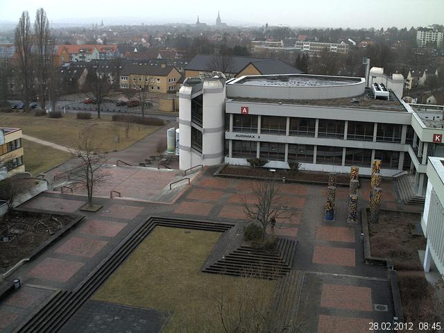 Foto der Webcam: Verwaltungsgeb&auml;ude, Innenhof mit Audimax, H&ouml;rsaal-Geb&auml;ude 1