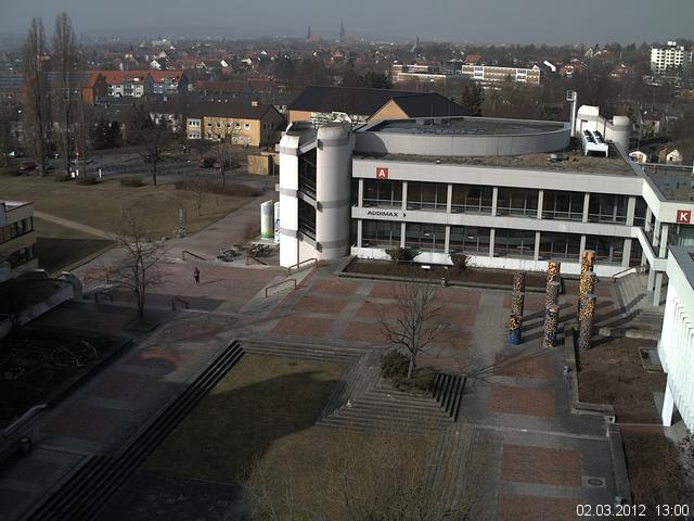 Foto der Webcam: Verwaltungsgeb&auml;ude, Innenhof mit Audimax, H&ouml;rsaal-Geb&auml;ude 1