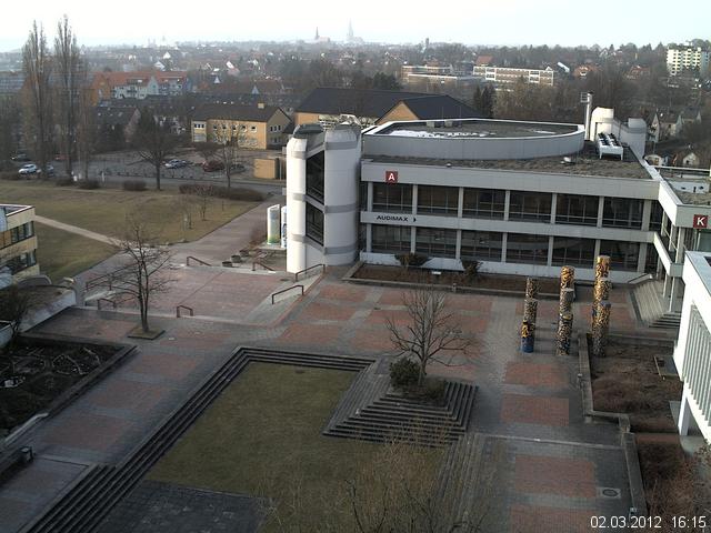Foto der Webcam: Verwaltungsgeb&auml;ude, Innenhof mit Audimax, H&ouml;rsaal-Geb&auml;ude 1