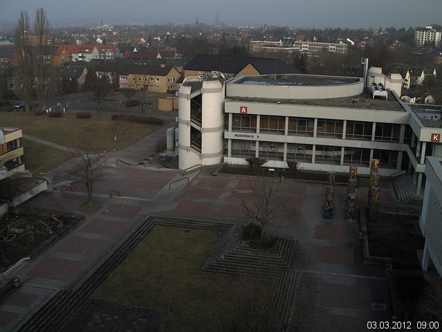 Foto der Webcam: Verwaltungsgeb&auml;ude, Innenhof mit Audimax, H&ouml;rsaal-Geb&auml;ude 1