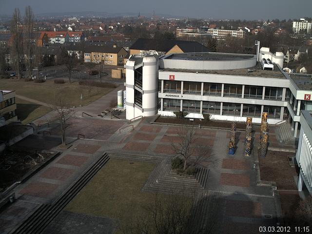 Foto der Webcam: Verwaltungsgeb&auml;ude, Innenhof mit Audimax, H&ouml;rsaal-Geb&auml;ude 1