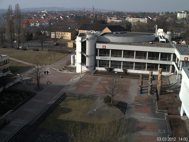 Foto der Webcam: Verwaltungsgeb&auml;ude, Innenhof mit Audimax, H&ouml;rsaal-Geb&auml;ude 1