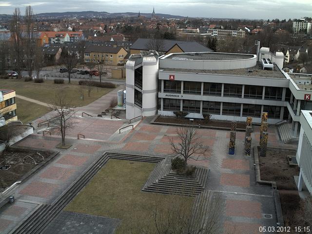 Foto der Webcam: Verwaltungsgeb&auml;ude, Innenhof mit Audimax, H&ouml;rsaal-Geb&auml;ude 1
