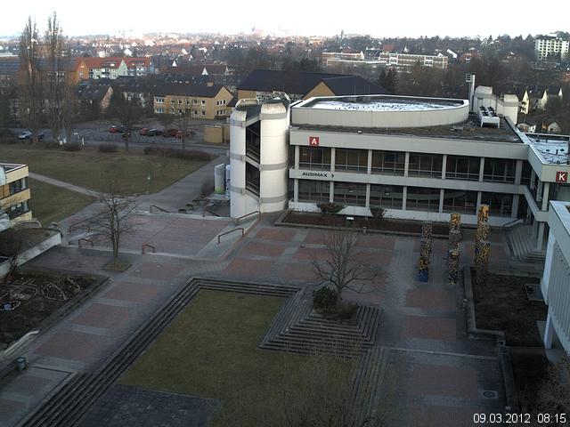 Foto der Webcam: Verwaltungsgeb&auml;ude, Innenhof mit Audimax, H&ouml;rsaal-Geb&auml;ude 1