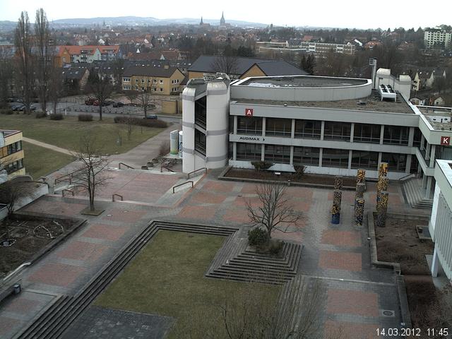 Foto der Webcam: Verwaltungsgeb&auml;ude, Innenhof mit Audimax, H&ouml;rsaal-Geb&auml;ude 1