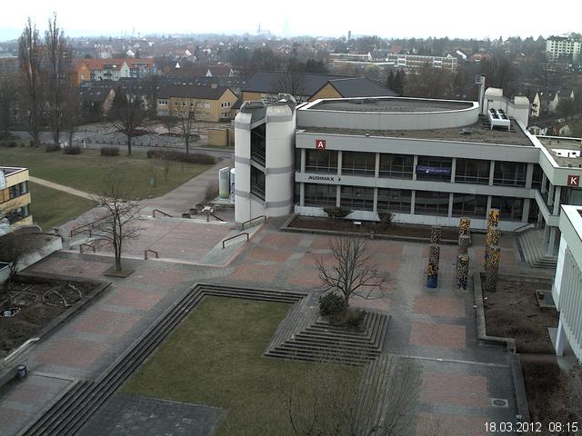 Foto der Webcam: Verwaltungsgeb&auml;ude, Innenhof mit Audimax, H&ouml;rsaal-Geb&auml;ude 1