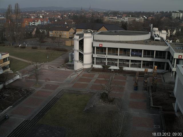 Foto der Webcam: Verwaltungsgeb&auml;ude, Innenhof mit Audimax, H&ouml;rsaal-Geb&auml;ude 1