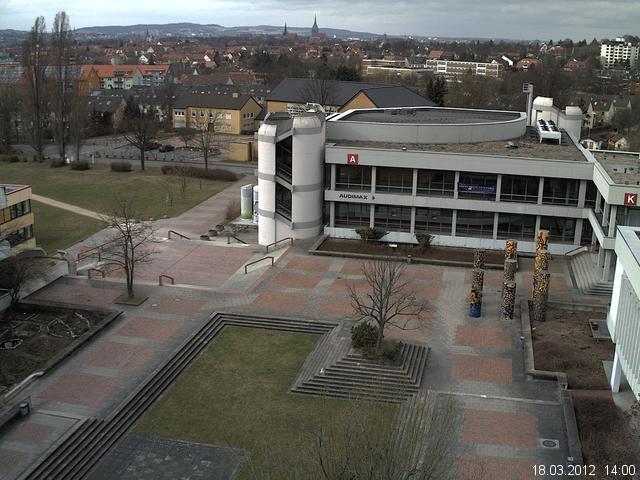 Foto der Webcam: Verwaltungsgeb&auml;ude, Innenhof mit Audimax, H&ouml;rsaal-Geb&auml;ude 1