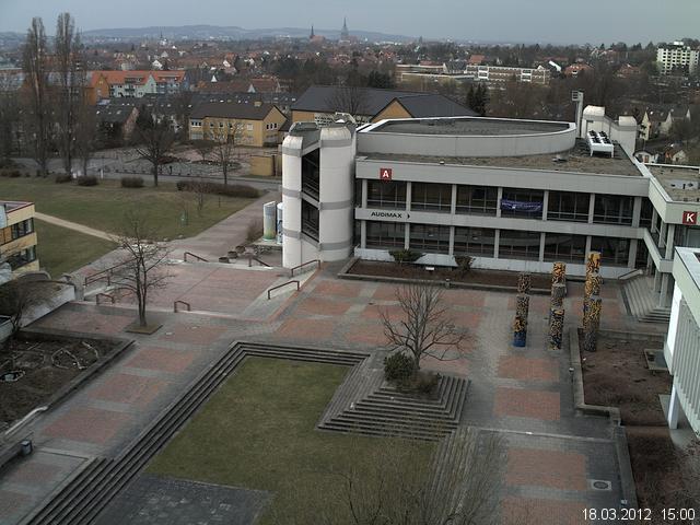 Foto der Webcam: Verwaltungsgeb&auml;ude, Innenhof mit Audimax, H&ouml;rsaal-Geb&auml;ude 1