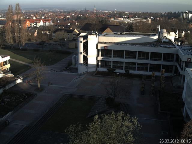 Foto der Webcam: Verwaltungsgeb&auml;ude, Innenhof mit Audimax, H&ouml;rsaal-Geb&auml;ude 1