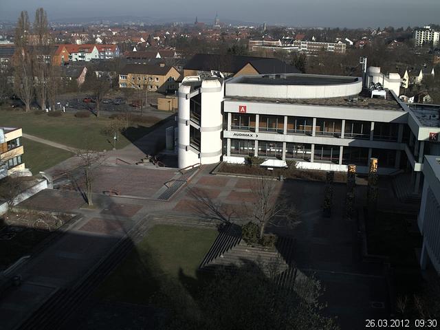 Foto der Webcam: Verwaltungsgeb&auml;ude, Innenhof mit Audimax, H&ouml;rsaal-Geb&auml;ude 1