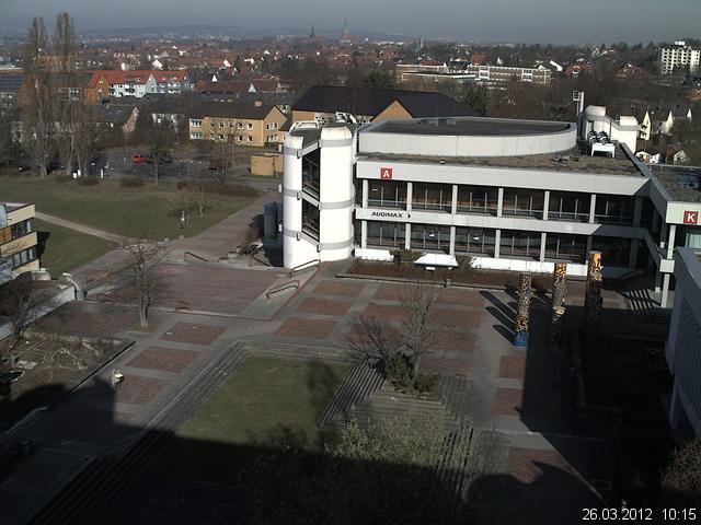Foto der Webcam: Verwaltungsgeb&auml;ude, Innenhof mit Audimax, H&ouml;rsaal-Geb&auml;ude 1