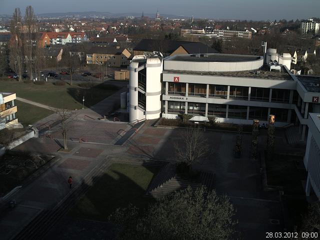 Foto der Webcam: Verwaltungsgeb&auml;ude, Innenhof mit Audimax, H&ouml;rsaal-Geb&auml;ude 1
