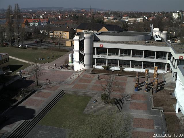 Foto der Webcam: Verwaltungsgeb&auml;ude, Innenhof mit Audimax, H&ouml;rsaal-Geb&auml;ude 1