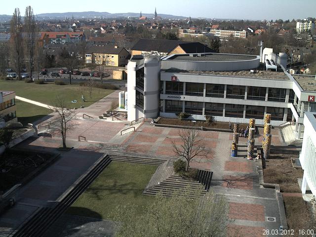 Foto der Webcam: Verwaltungsgeb&auml;ude, Innenhof mit Audimax, H&ouml;rsaal-Geb&auml;ude 1