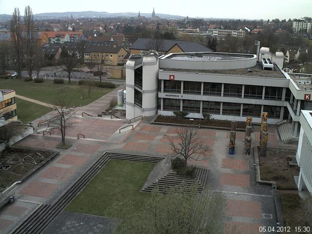Foto der Webcam: Verwaltungsgeb&auml;ude, Innenhof mit Audimax, H&ouml;rsaal-Geb&auml;ude 1