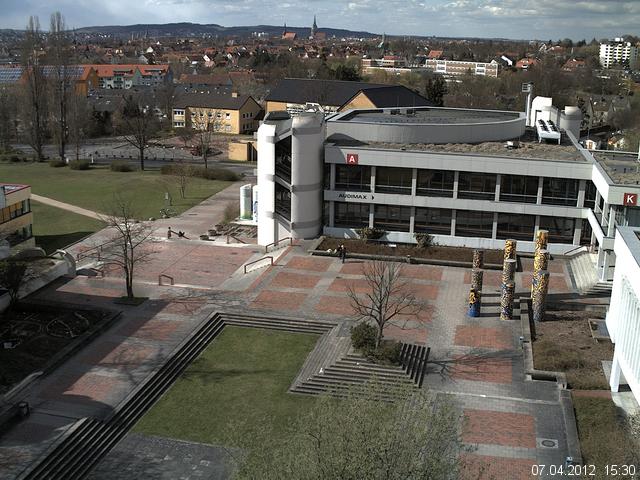 Foto der Webcam: Verwaltungsgeb&auml;ude, Innenhof mit Audimax, H&ouml;rsaal-Geb&auml;ude 1