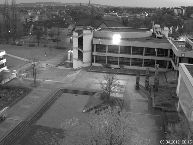 Foto der Webcam: Verwaltungsgeb&auml;ude, Innenhof mit Audimax, H&ouml;rsaal-Geb&auml;ude 1
