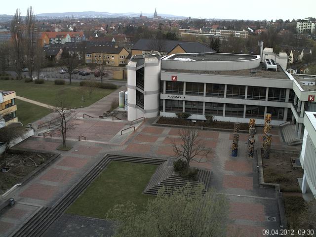 Foto der Webcam: Verwaltungsgeb&auml;ude, Innenhof mit Audimax, H&ouml;rsaal-Geb&auml;ude 1