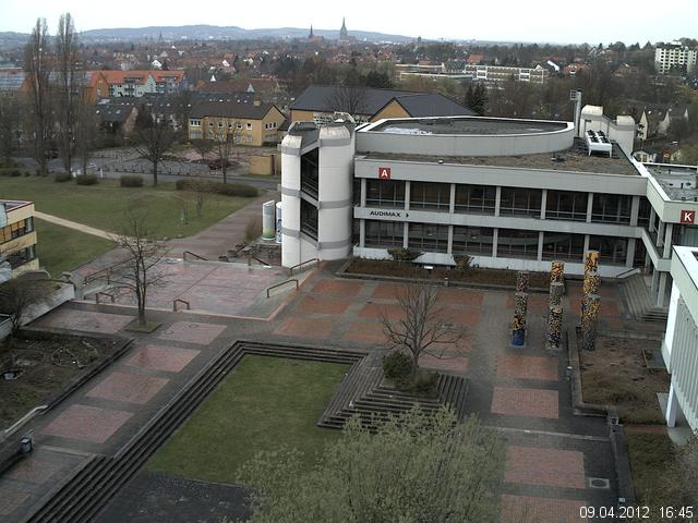 Foto der Webcam: Verwaltungsgeb&auml;ude, Innenhof mit Audimax, H&ouml;rsaal-Geb&auml;ude 1