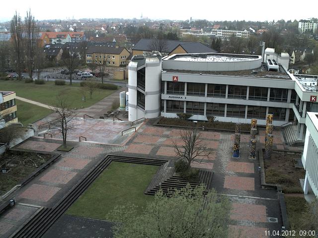 Foto der Webcam: Verwaltungsgeb&auml;ude, Innenhof mit Audimax, H&ouml;rsaal-Geb&auml;ude 1