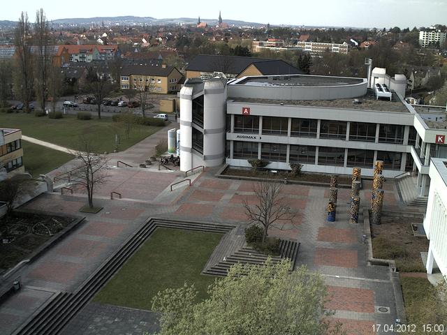 Foto der Webcam: Verwaltungsgeb&auml;ude, Innenhof mit Audimax, H&ouml;rsaal-Geb&auml;ude 1