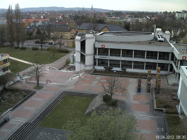 Foto der Webcam: Verwaltungsgeb&auml;ude, Innenhof mit Audimax, H&ouml;rsaal-Geb&auml;ude 1