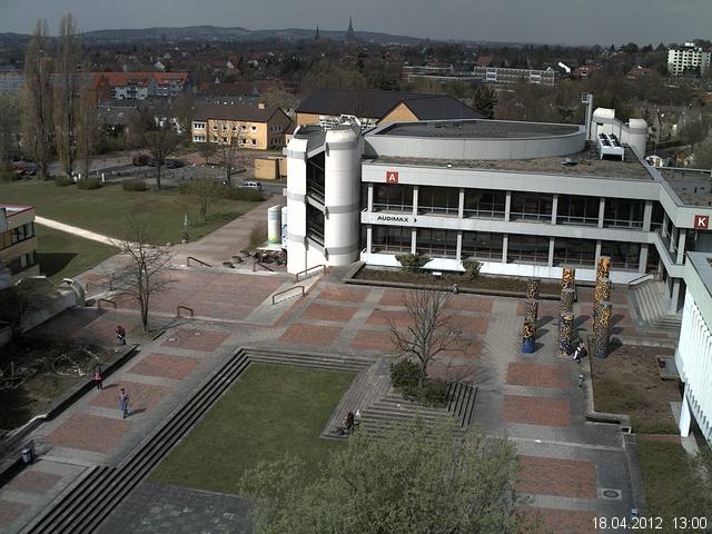 Foto der Webcam: Verwaltungsgeb&auml;ude, Innenhof mit Audimax, H&ouml;rsaal-Geb&auml;ude 1