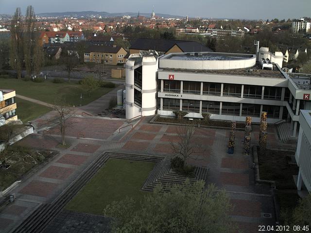 Foto der Webcam: Verwaltungsgeb&auml;ude, Innenhof mit Audimax, H&ouml;rsaal-Geb&auml;ude 1