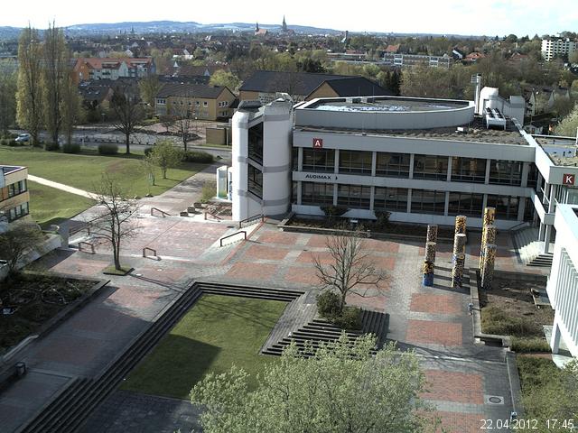 Foto der Webcam: Verwaltungsgeb&auml;ude, Innenhof mit Audimax, H&ouml;rsaal-Geb&auml;ude 1