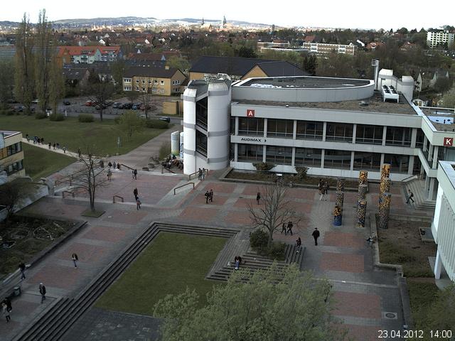 Foto der Webcam: Verwaltungsgeb&auml;ude, Innenhof mit Audimax, H&ouml;rsaal-Geb&auml;ude 1