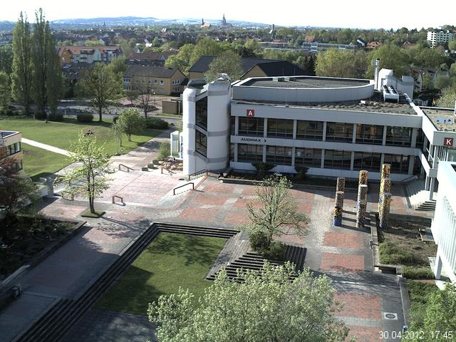 Foto der Webcam: Verwaltungsgeb&auml;ude, Innenhof mit Audimax, H&ouml;rsaal-Geb&auml;ude 1