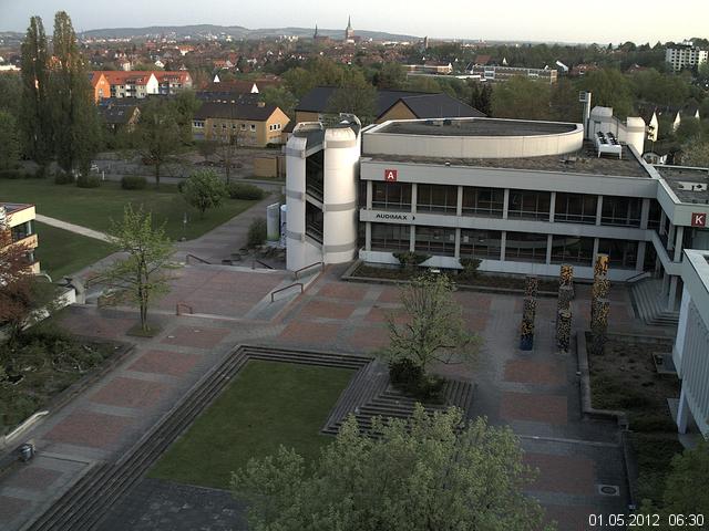 Foto der Webcam: Verwaltungsgeb&auml;ude, Innenhof mit Audimax, H&ouml;rsaal-Geb&auml;ude 1