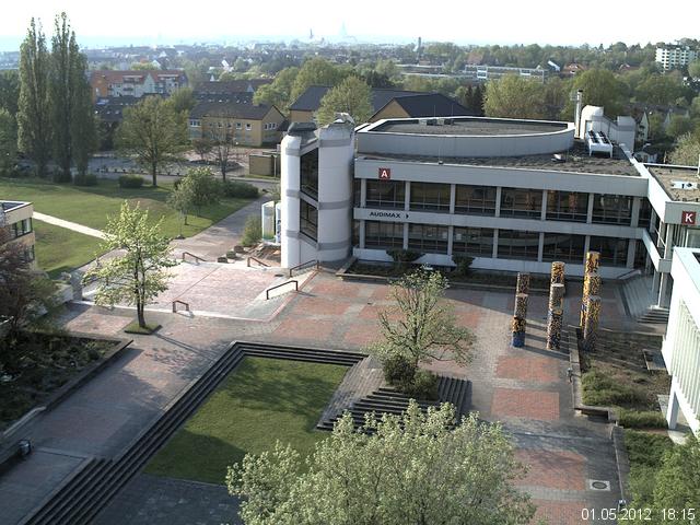 Foto der Webcam: Verwaltungsgeb&auml;ude, Innenhof mit Audimax, H&ouml;rsaal-Geb&auml;ude 1