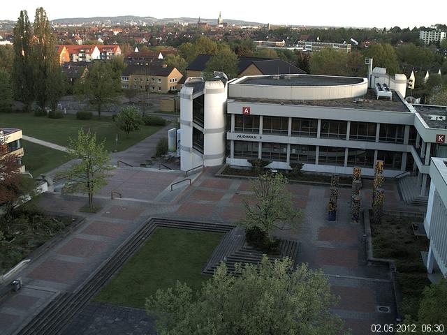 Foto der Webcam: Verwaltungsgeb&auml;ude, Innenhof mit Audimax, H&ouml;rsaal-Geb&auml;ude 1