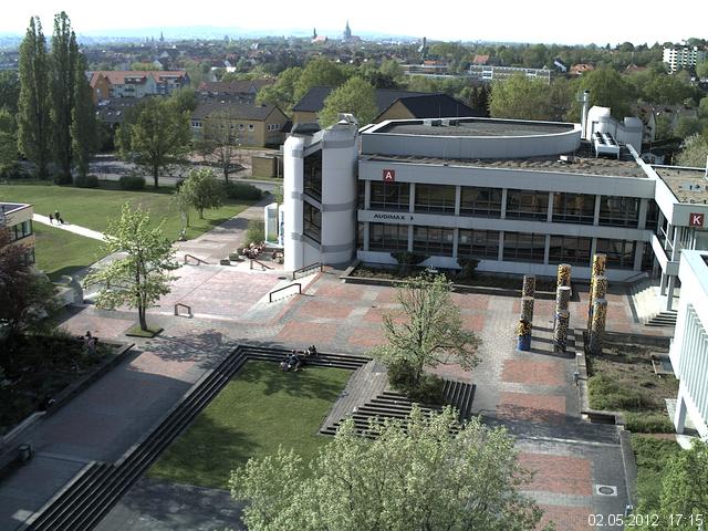 Foto der Webcam: Verwaltungsgeb&auml;ude, Innenhof mit Audimax, H&ouml;rsaal-Geb&auml;ude 1