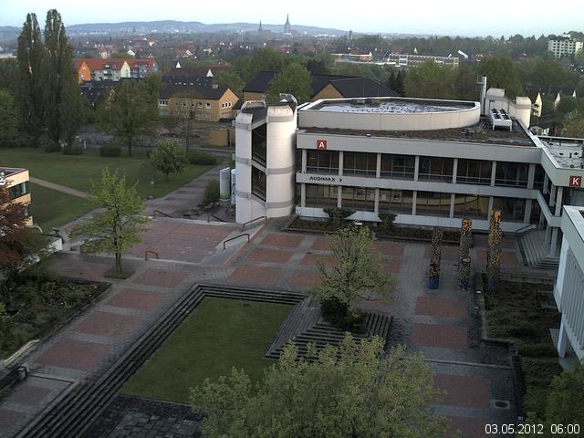 Foto der Webcam: Verwaltungsgeb&auml;ude, Innenhof mit Audimax, H&ouml;rsaal-Geb&auml;ude 1
