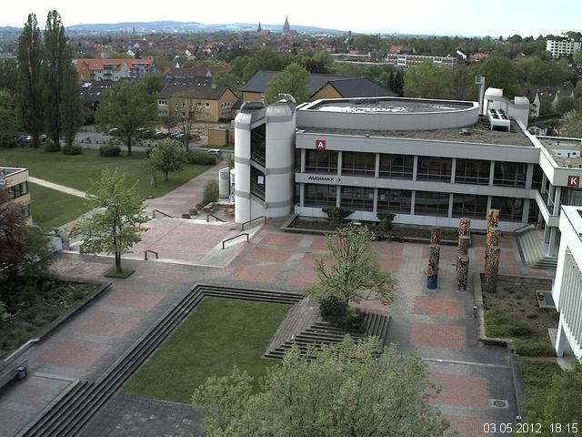 Foto der Webcam: Verwaltungsgeb&auml;ude, Innenhof mit Audimax, H&ouml;rsaal-Geb&auml;ude 1