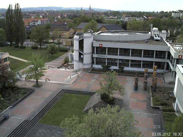 Foto der Webcam: Verwaltungsgeb&auml;ude, Innenhof mit Audimax, H&ouml;rsaal-Geb&auml;ude 1