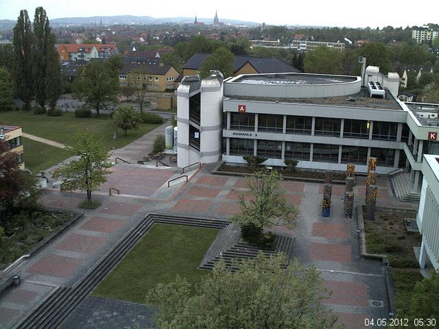 Foto der Webcam: Verwaltungsgeb&auml;ude, Innenhof mit Audimax, H&ouml;rsaal-Geb&auml;ude 1