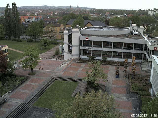 Foto der Webcam: Verwaltungsgeb&auml;ude, Innenhof mit Audimax, H&ouml;rsaal-Geb&auml;ude 1