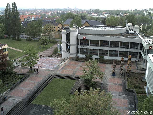 Foto der Webcam: Verwaltungsgeb&auml;ude, Innenhof mit Audimax, H&ouml;rsaal-Geb&auml;ude 1