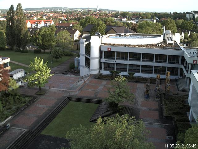 Foto der Webcam: Verwaltungsgeb&auml;ude, Innenhof mit Audimax, H&ouml;rsaal-Geb&auml;ude 1