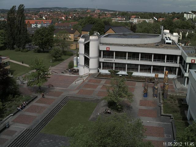 Foto der Webcam: Verwaltungsgeb&auml;ude, Innenhof mit Audimax, H&ouml;rsaal-Geb&auml;ude 1