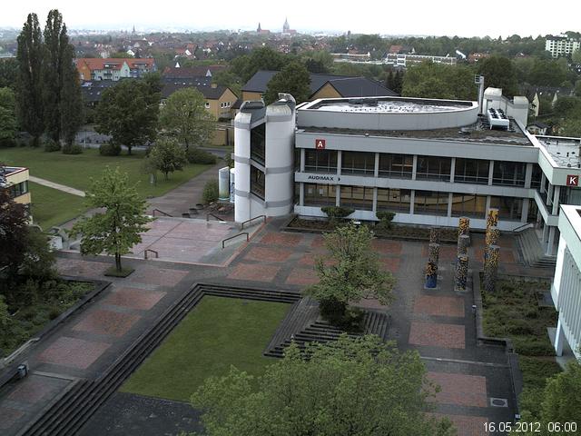 Foto der Webcam: Verwaltungsgeb&auml;ude, Innenhof mit Audimax, H&ouml;rsaal-Geb&auml;ude 1