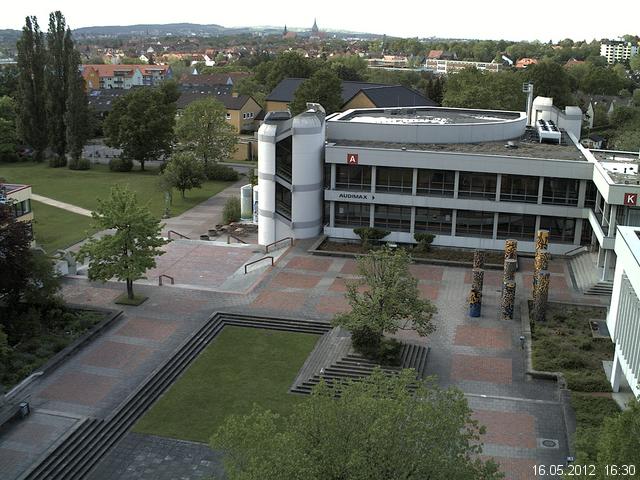 Foto der Webcam: Verwaltungsgeb&auml;ude, Innenhof mit Audimax, H&ouml;rsaal-Geb&auml;ude 1